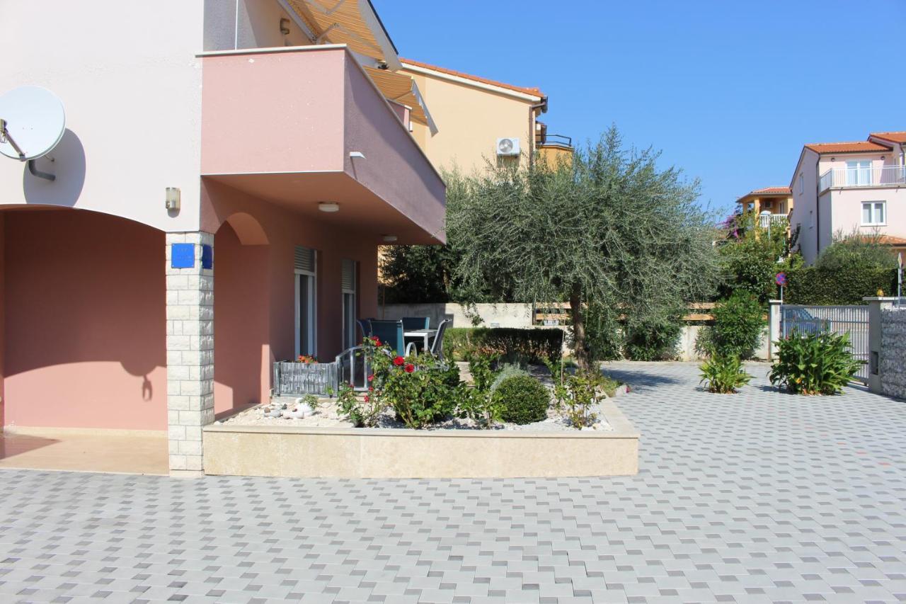 Filipovic Apartmani Medulin Exterior photo